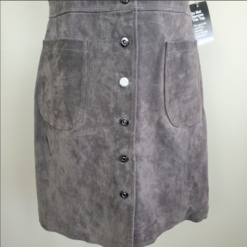 ✨HP✨Button Front Patch Pocket Sheath Dress✨ - Picture 4 of 7
